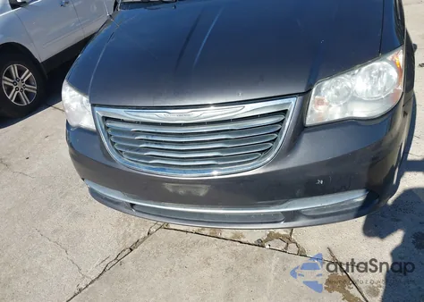 2015 Chrysler Town & Country Touring from USA, damaged, VIN 2C4RC1BGXFR544955